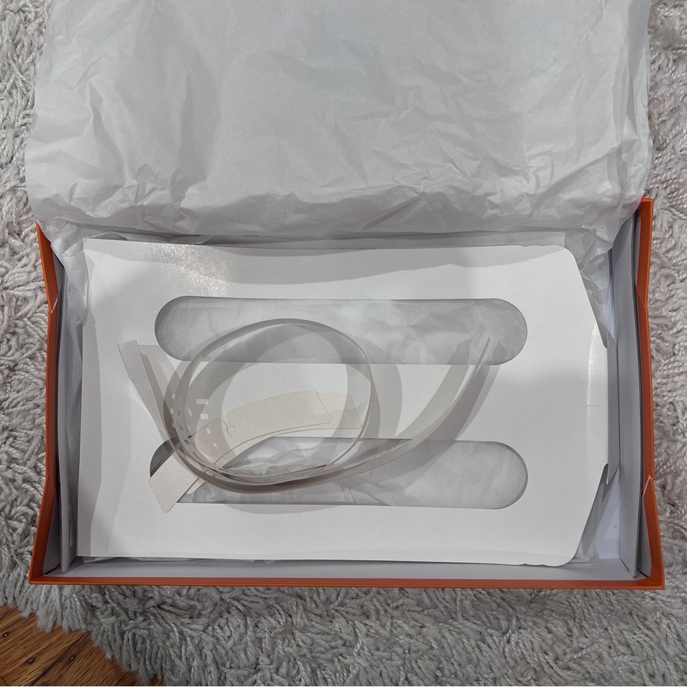 Large hermes box w ribbon - Picture 3 of 7